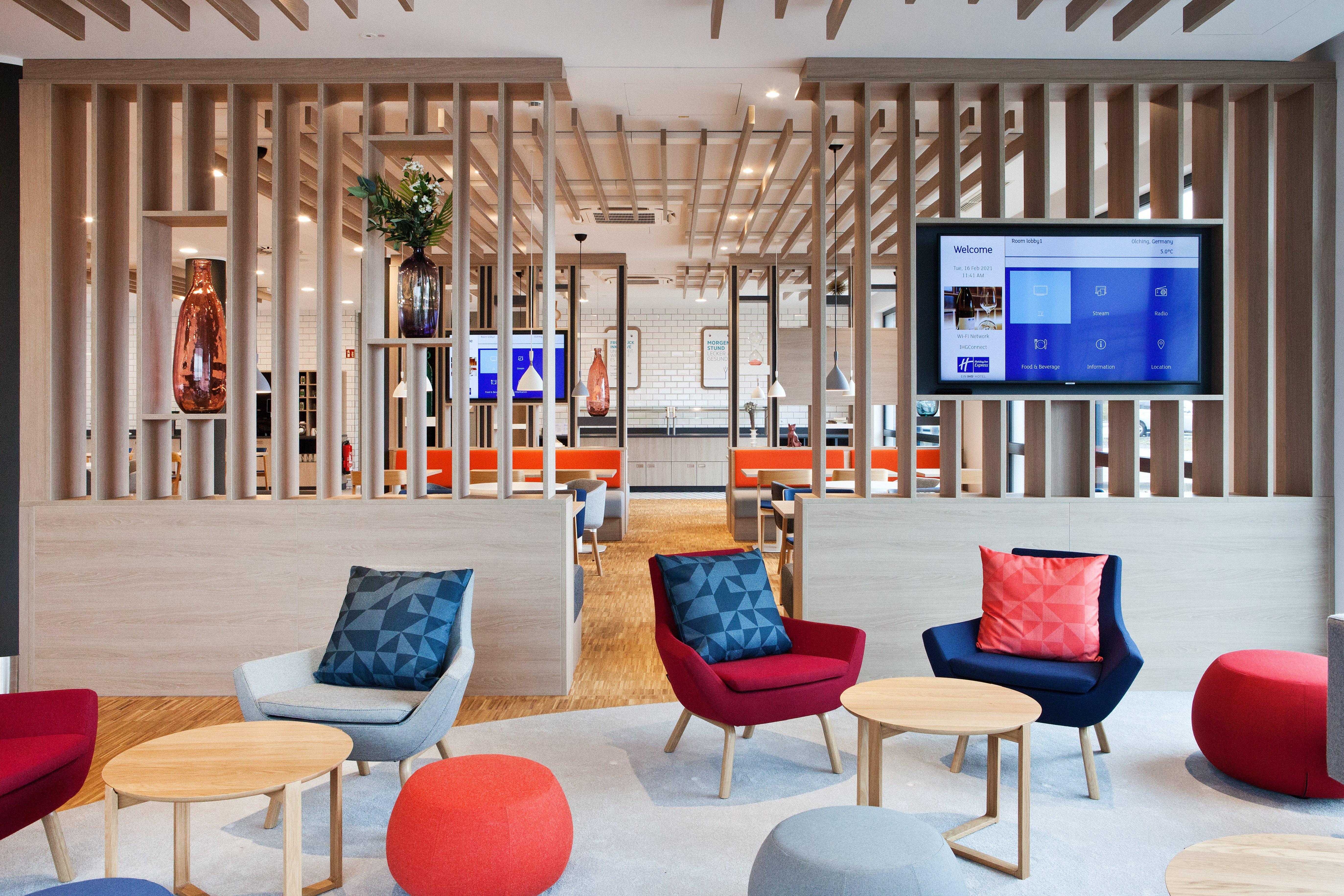 Holiday Inn Express Munich - Olching By Ihg Экстерьер фото