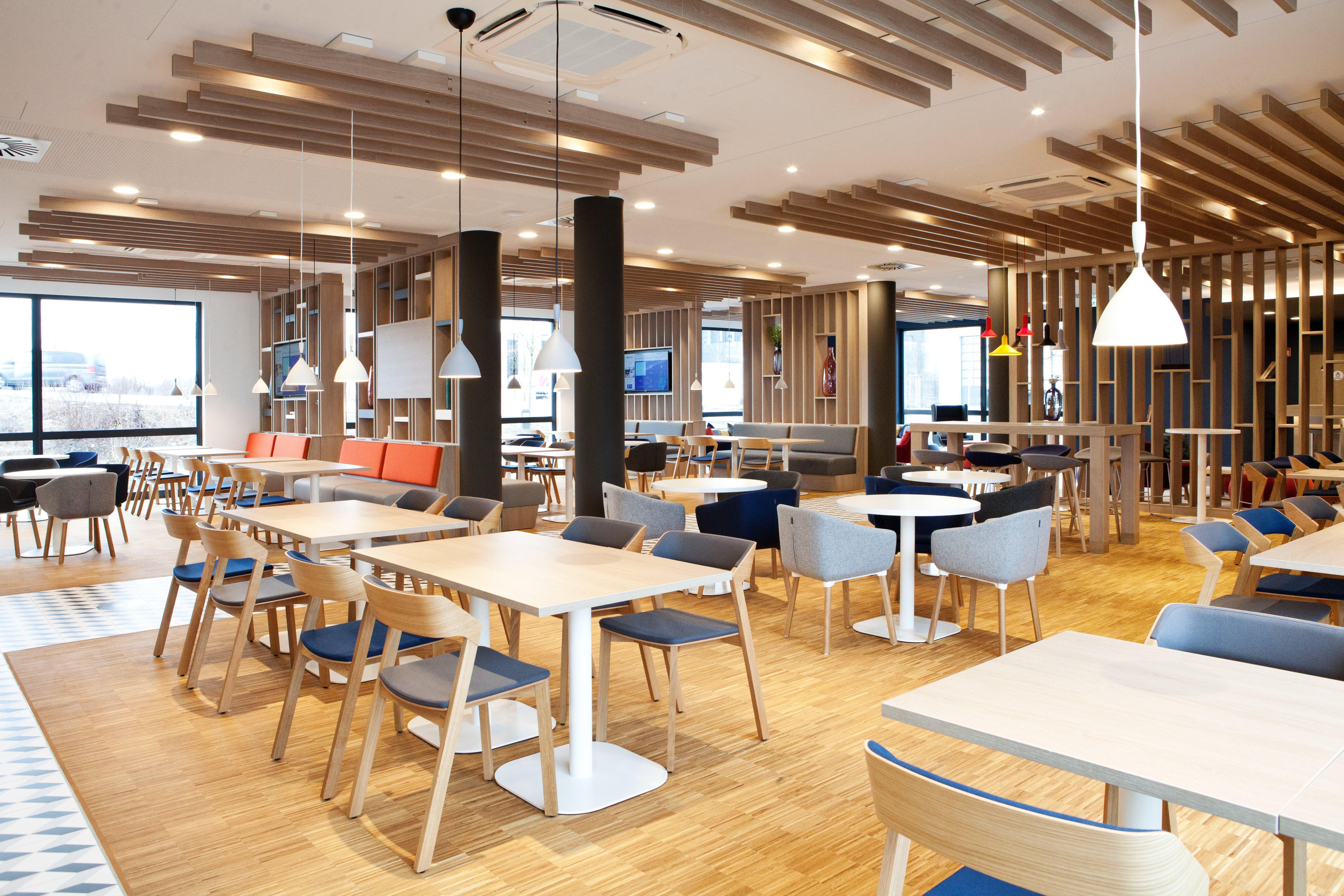 Holiday Inn Express Munich - Olching By Ihg Экстерьер фото