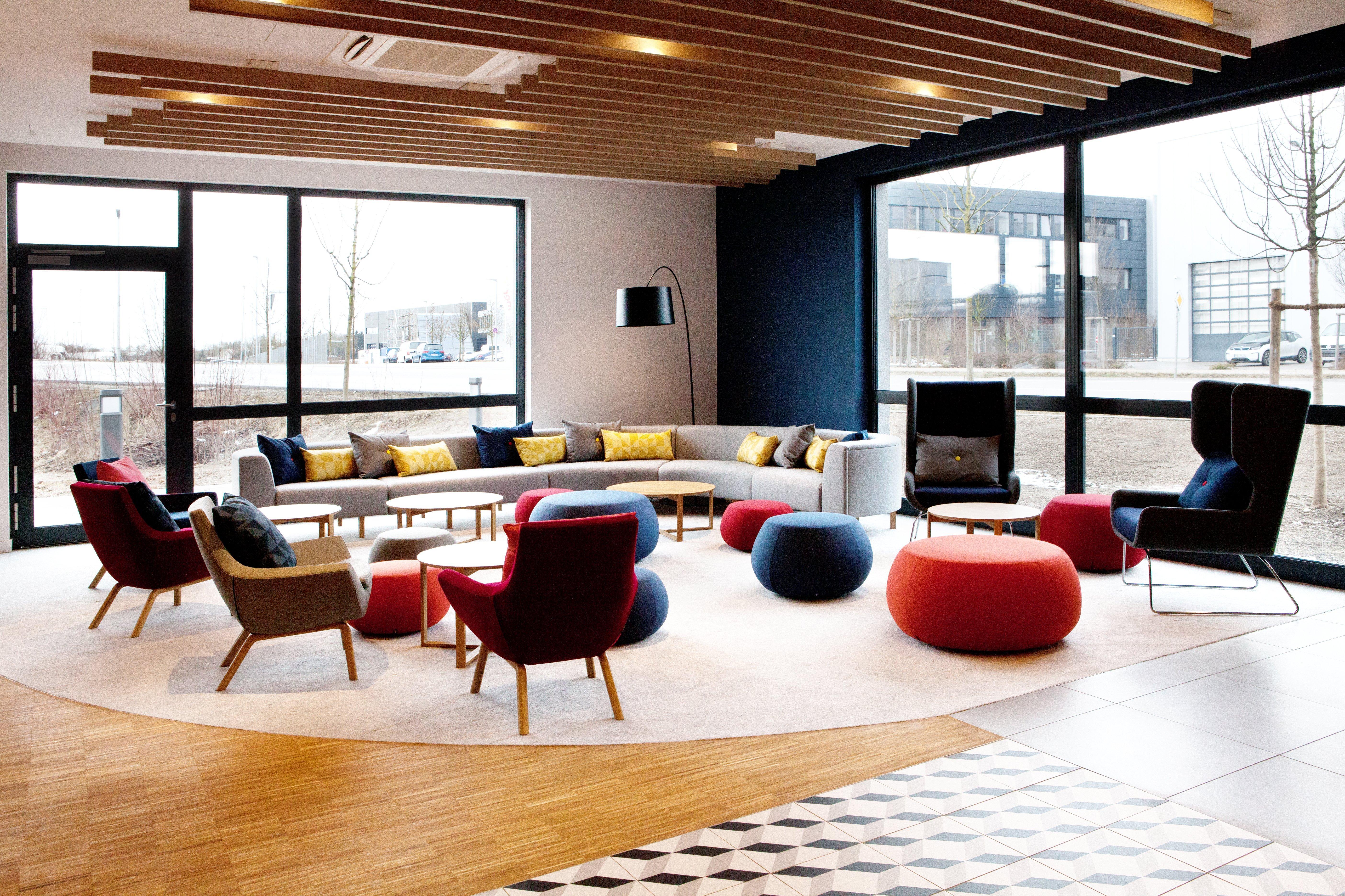 Holiday Inn Express Munich - Olching By Ihg Экстерьер фото