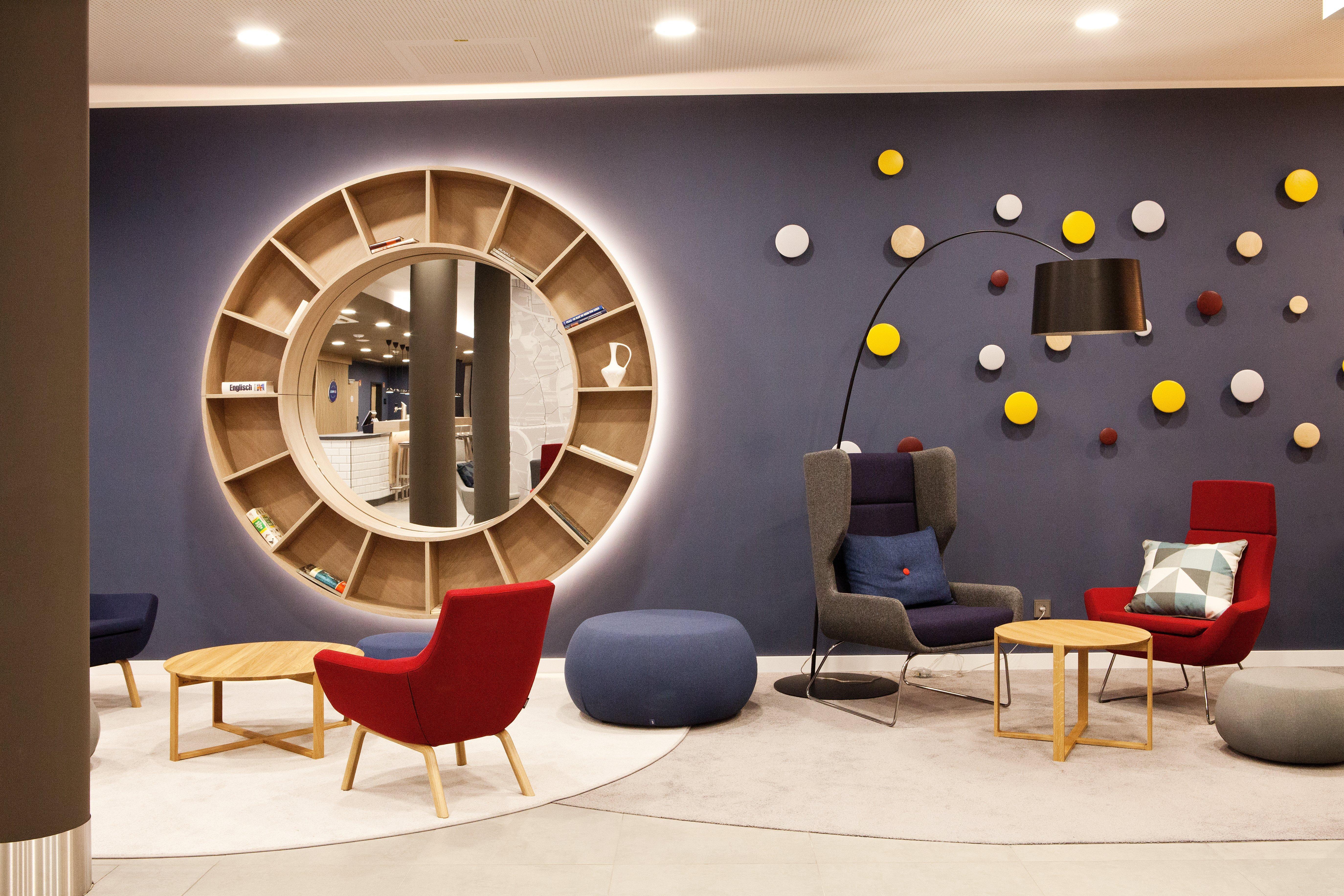 Holiday Inn Express Munich - Olching By Ihg Экстерьер фото