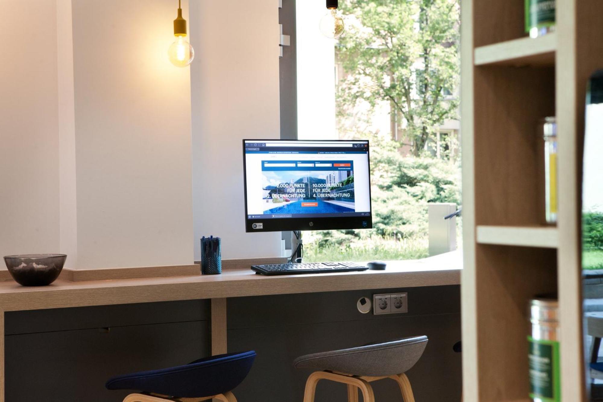 Holiday Inn Express Munich - Olching By Ihg Экстерьер фото